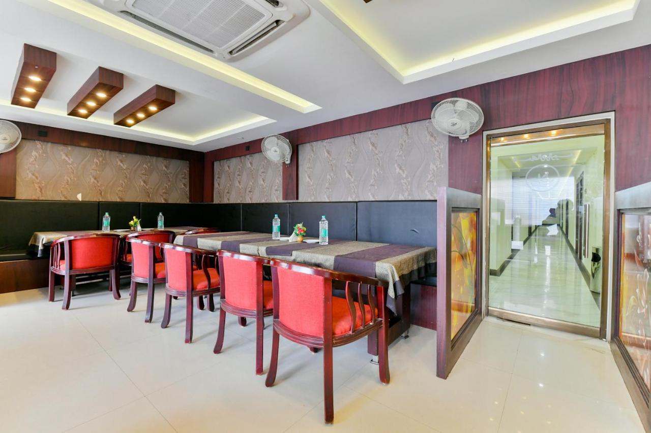 Oyo 1889 Hotel Aj Park Alappuzha Exterior foto